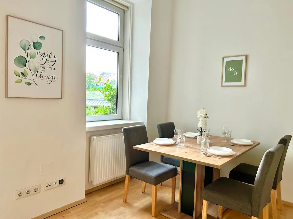 Long Term Stylish Apartment With Free Parking Wien 0*,  Österreich